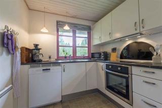 Holiday Home With Thatched Roof And Calm - 4