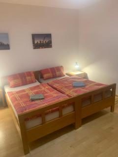 Grosses Haus bei München mit 4 Schlafzimmern für bis zu 10 Personen - 8