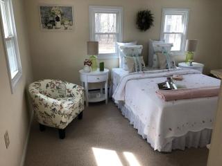 Morning Dove - Hidden Brookside Cottage in the Woods - Hot Tub - Fire Pit - Pet-Friendly - Seneca & Keuka Wine Trails - 3