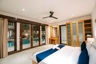 The Golden Serendipity Villa Seminyak - 9