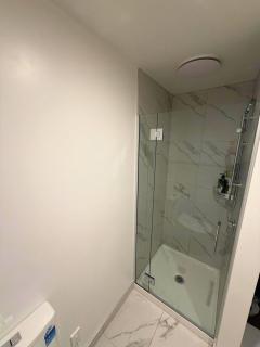 Serene 2BR Retreat at the heart of Christchurch Central City - 5