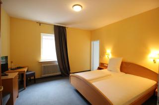 Hotel Berghof - Albersweiler - 2