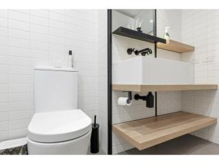 Solaris Residence Premium Bright One Bedroom Apartment at Marvel Stadium - 8