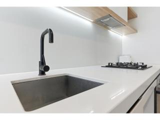 Solaris Residence Premium Bright One Bedroom Apartment at Marvel Stadium - 5