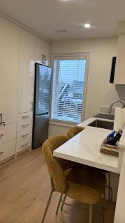 Bright & Cozy Private Studio Apartment - 7