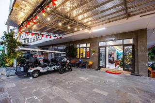 Van Don Royal Hotel - 9