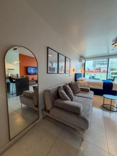 Foster Studio - Park 2 - 5