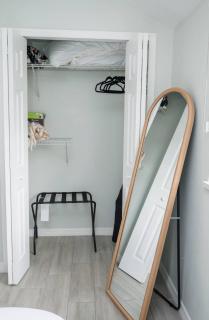 Luxury 4BR, Sleeps 12, Heated Pool, Near Universal Studios - 7