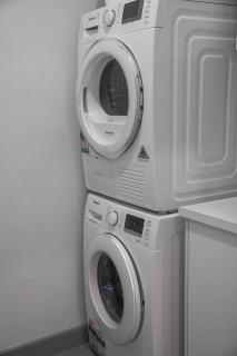 Amazing Clayton 3BR Family Home - 7