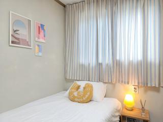 Gongdeok Studio Private Room 5 Min to Subway - 6
