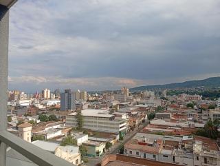 Hermoso depto con vista a la ciudad - 2