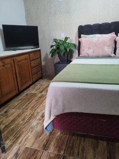 Kitnet aconchegante - Fundos - 1