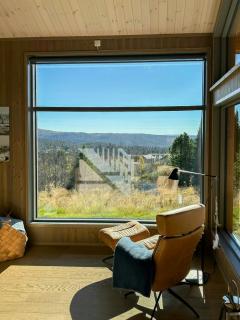Architect Designed Cabin With Panoramic Views - 4