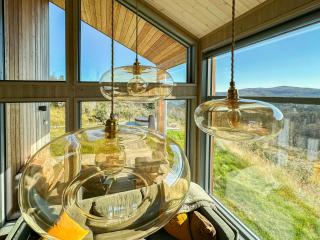 Architect Designed Cabin With Panoramic Views - 3