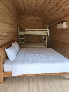 Orchid Villa & Homestay Farm Lăng Cô - 1