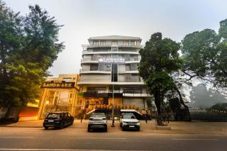 Treebo Premium Landmark Prayagraj - 9