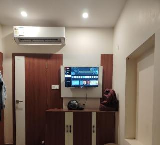Sri Kedar Khand Guest House - 8