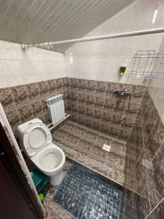 Snow Leopard Hostel - Karakol - 3