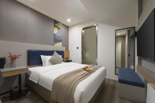 Philosopher Hotel (Suzhou Wuzhong Shopping Mall, Shihu East Road Subway Station Store) - 1