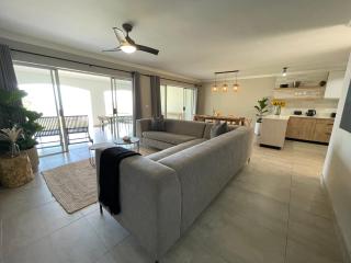 Coastal Luxe - Ocean View Apartment - 1