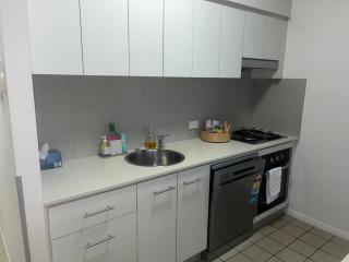 Urban CBD Elegance with River&Botanic Garden Views - 1