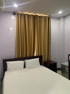 Thi Long Phụng Hotel - 2