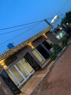 Deux chambres salon - 7