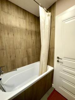 Уютная квартира возле Озера Сайран - 2