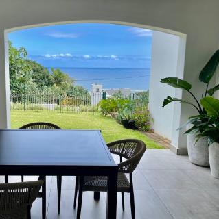 Coastal Luxe - Ocean View Apartment - Ballito - 4