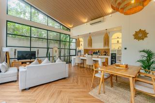 Mya Harmony Villas Seminyak - 8