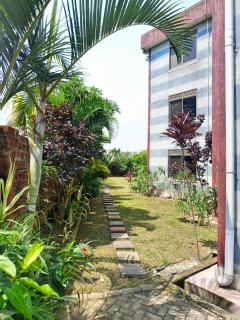 Shoebill Roost Hotel - 5