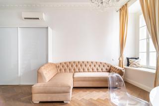 Old Town Luxury apartment self check inn - 1