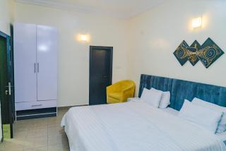 Abimbola's - 3 Bedroom Apartment - 1