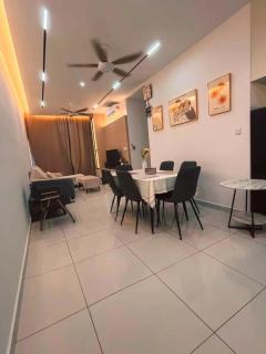 Traders Park Residence City View with Balcony C180 Cheras South - 0