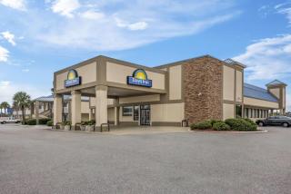 Days Inn by Wyndham Adel I-75 - 9