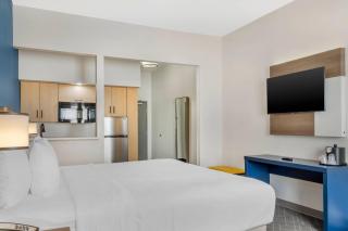 Comfort Inn & Suites El Paso I-10 Airport Area - 2