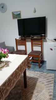 Aleko Guesthouse - 2