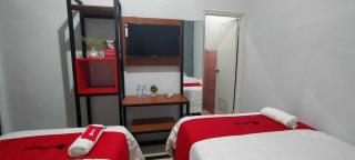 RedDoorz Plus near Alun Alun Sumenep - 2