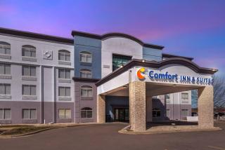Comfort Inn & Suites Madison East Interstate I-90 - 5