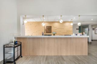 Comfort Inn & Suites Madison East Interstate I-90 - 2