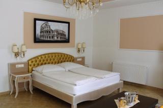 Hotel Villa Toscana - Gersthofen - 7