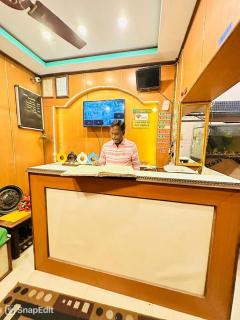 New Lucknow Hotel - 7