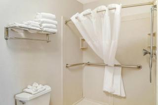 Quality Inn & Suites Monroe - 2