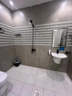 شقة واستديو بتاثيث مودرن - 1