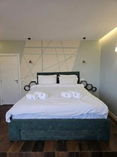 Luxury Apartment with Jacuzzi - River view & Underground Parking by Flat Mаnager - 2