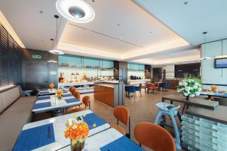 Novotel Dalian Zhongshan Square - 9