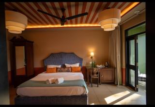 The Project Cafe and Hotel - 6