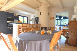 500 m de la mer, jardin, 6 adultes 1 enfant - 8