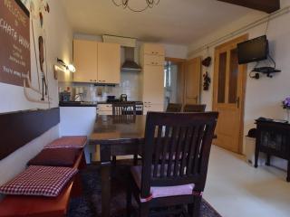 Holiday home in a quiet, authentic mountain village with a view of the surrounding hills - 7