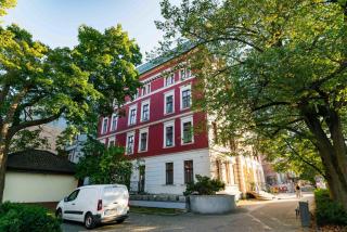 WHITE GLOVE Dyplomat - 2